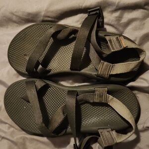 Chaco sandals M 10 W 11 great condition